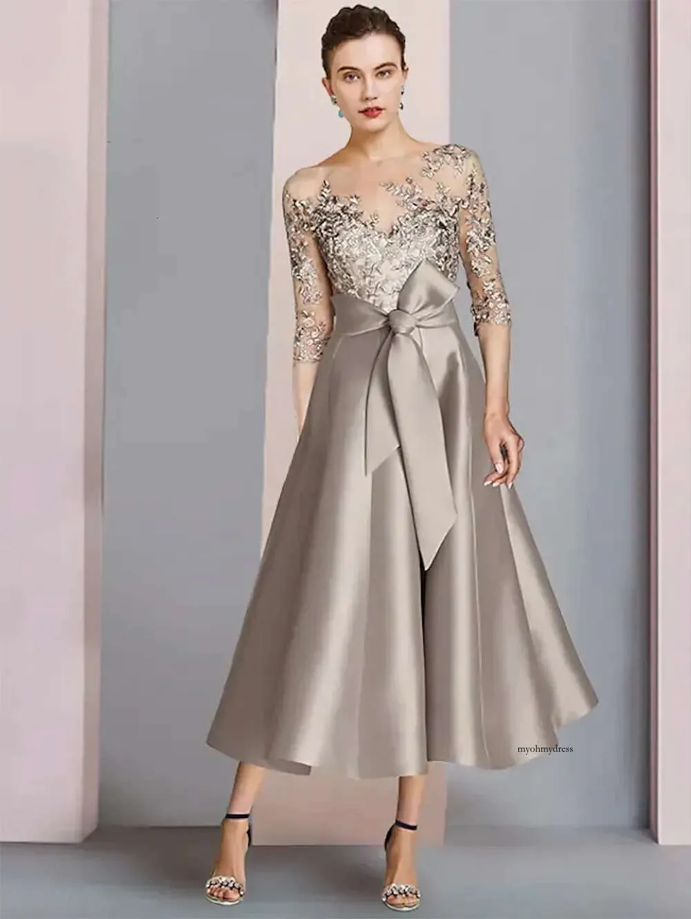 Khaki A-Line Mother Of The Bride Dress 2023 Wedding Guest Party Gowns Elegant Scoop Neck Tea Length Satin Lace Half Sleeve With Bow Robe De Soiree 0431