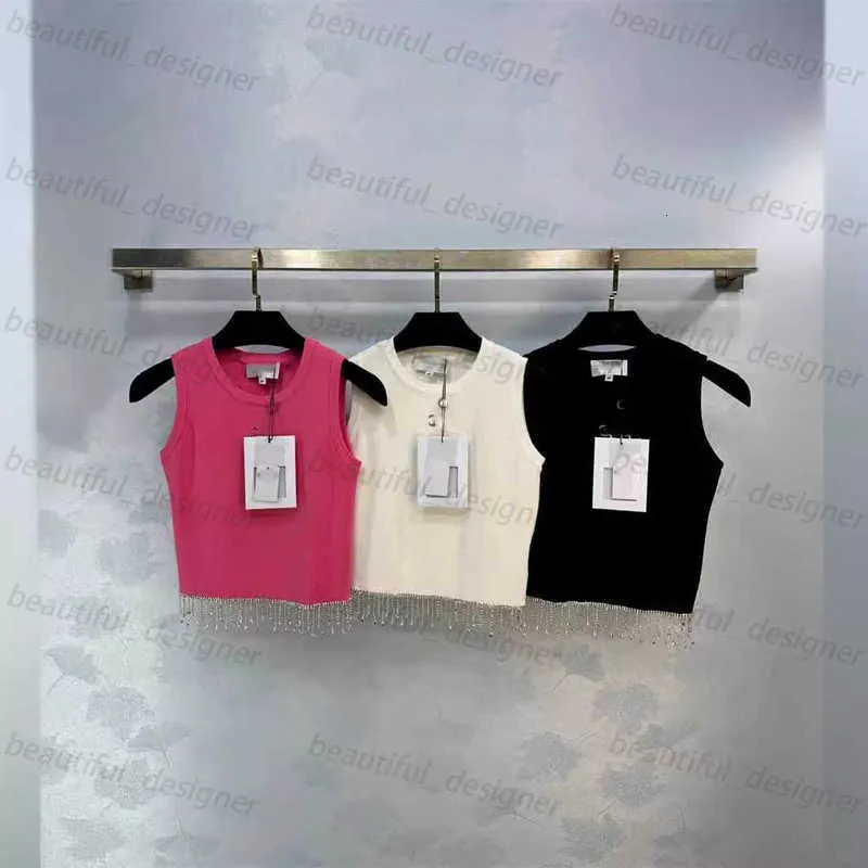 Fashion Designer Tshirt pour femmes 2024 Début de printemps Nouveau style de mode Hourde industrie eau Diamond Perle Tasselle