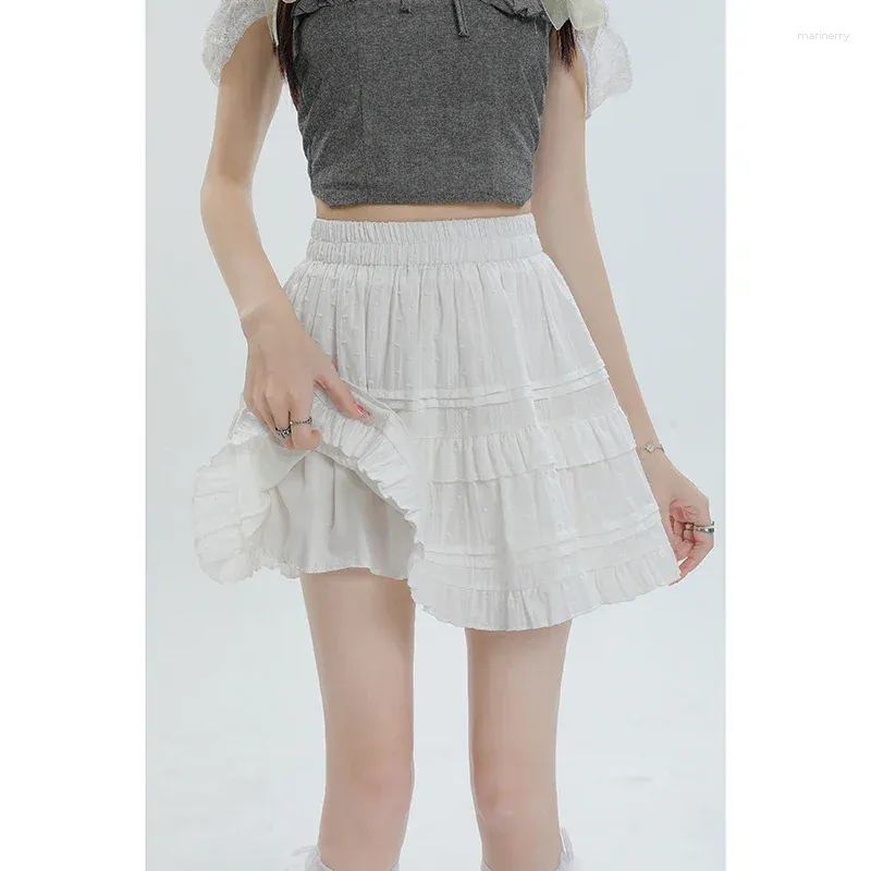 Röcke würzige Mädchen Falten Kuchen Kurzwomen -Rock 2024 Sommer Flauschiger Kinder weiß koreanische Mode Frauenkleidung