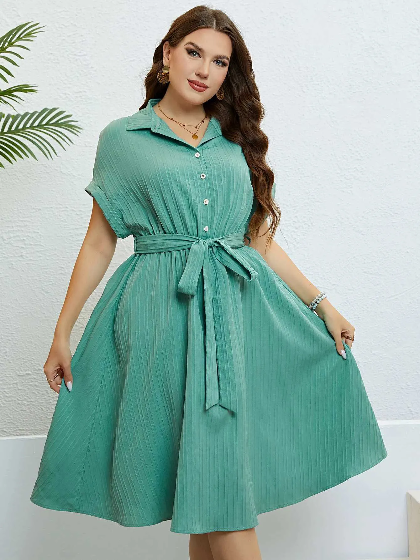 Basis Casual jurken plus size dames kleding mode mode zomers shirt jurk werk feest midi sundress femme revers nek korte slve casual losse jurk y240429