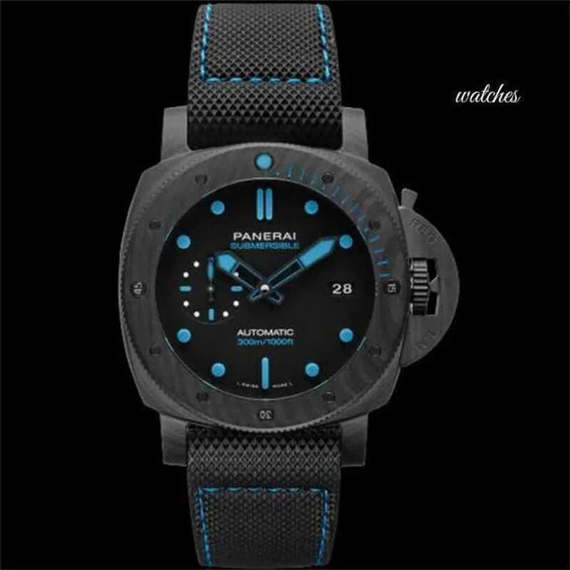 Des observations de mode luxueuse imperméable multiproofermat montrent la série de sous-marins de pererei pam00960 watch carbotech carbone fibre composite matériau masculin masculin watch