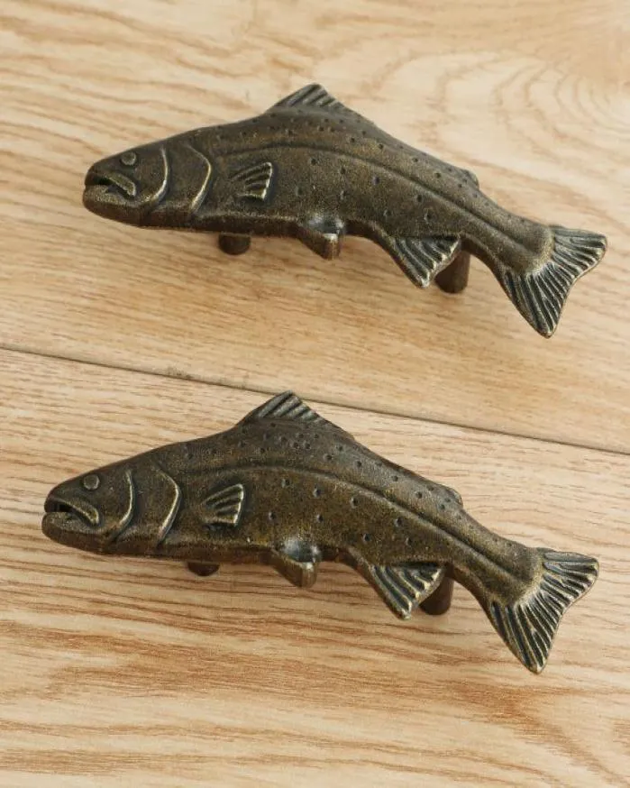 50mm Retro Antique Brass Fish Type Kitchen Cabinet Drawer Handle Bronze Dresser skåp Knobhandtag9746709