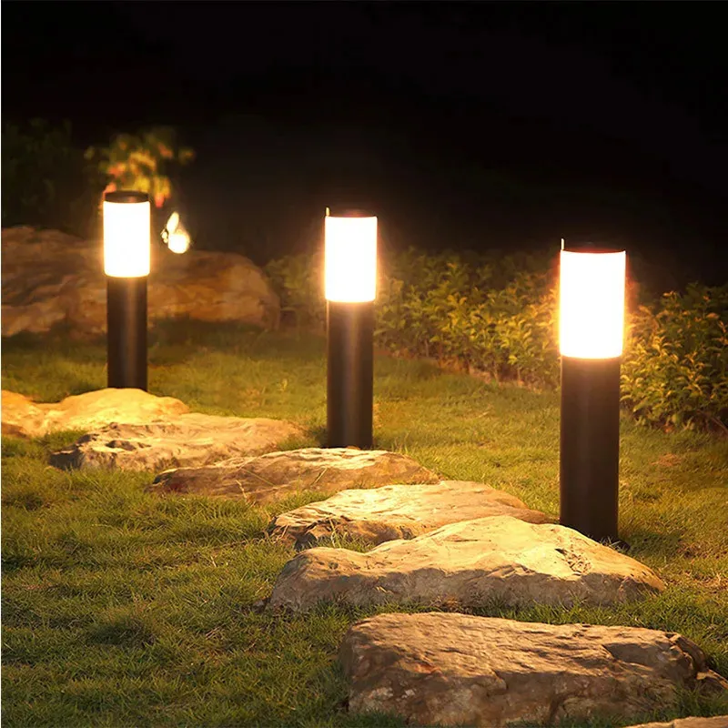 Pathway Light Solar Garden extérieur étanche en acier inoxydable paysage Smart Yard Lawn Street Lampe Lampe IP65 Décoration 240419