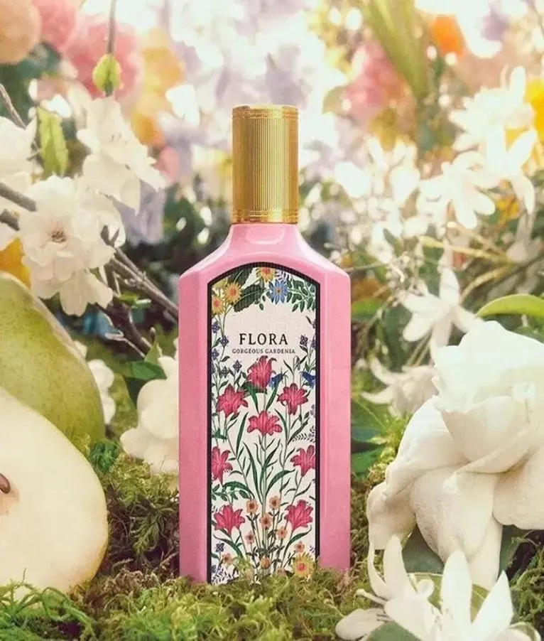 Flora Parfüm 100ml Frauen Parfums eau de parfum 33floz langlebiger Geruch Blossom Fruit Blume Edt Lady Spray Duft Köln8441917