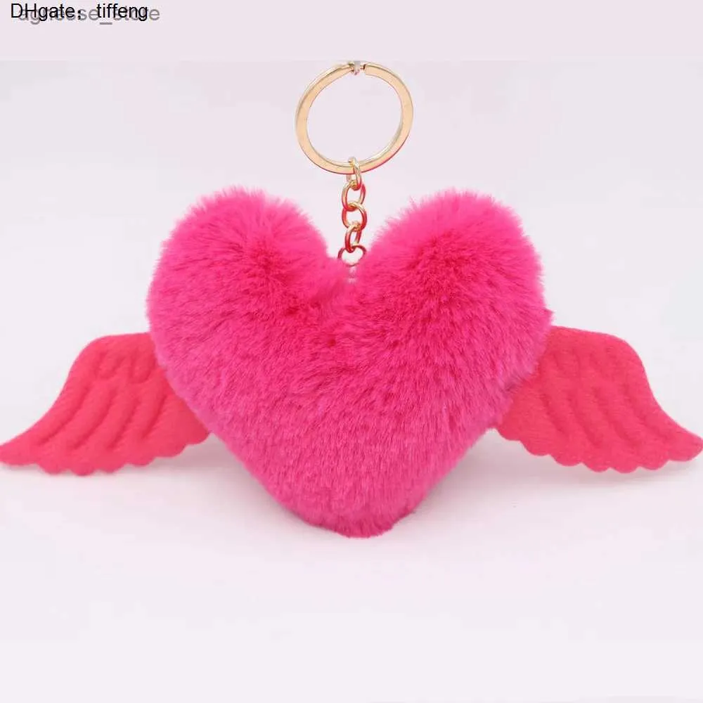 Catene Cangersi ali del cuore Love Hair Ball Keechain Penderant Plush Bag Girl Ornaments Car Spect Gift Llaveros Mujer Keemain R231201