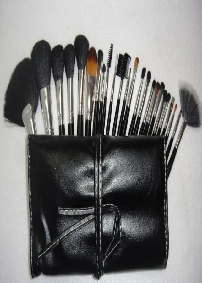 2018 new brand M 24pcs Professional Cosmetic Makeup Brushes set kit tool Black Pouch Bag6210800