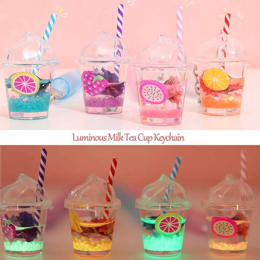Keychains Lonyards Mini Luminous Fruit Bubble Tea tasse Keetchain Womens Sac Mignon de simulation Toy Pendant Sac décoratif créatif DIY CADEAU Q240429
