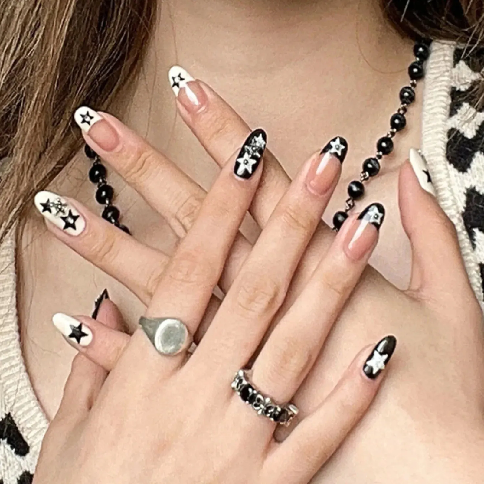 Charming Star Cluster Short Christmas Acrylic Nails Set Of 24, Black ...