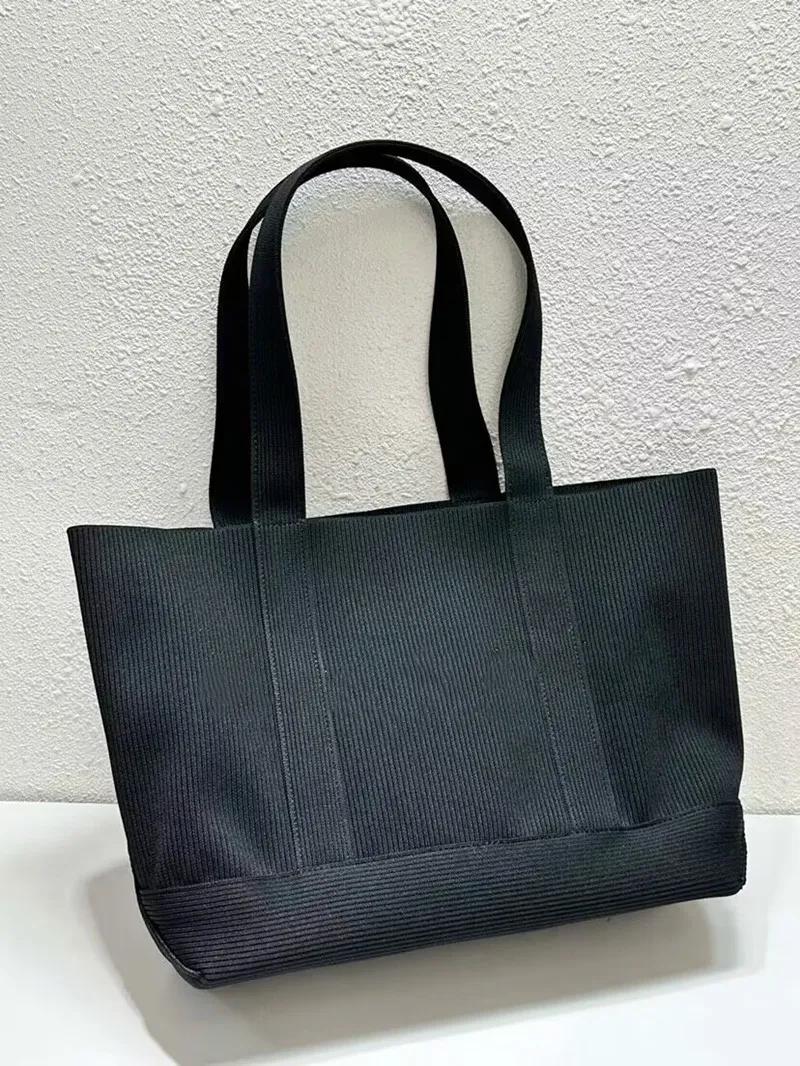 Designer högkapacitet resande väskor för kvinnor handväska berömda varumärken axelväska designer lyxhandväskor pursar kedja mode