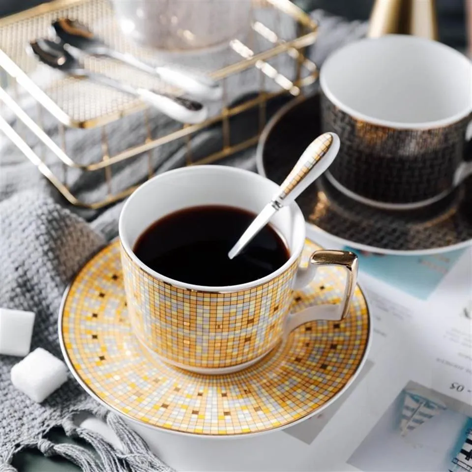 Koppar Saucers Golden Ceramic Coffee Cup and Saucer Set Porslin Mug Bone China Mosaic Design Gilded Sets2457