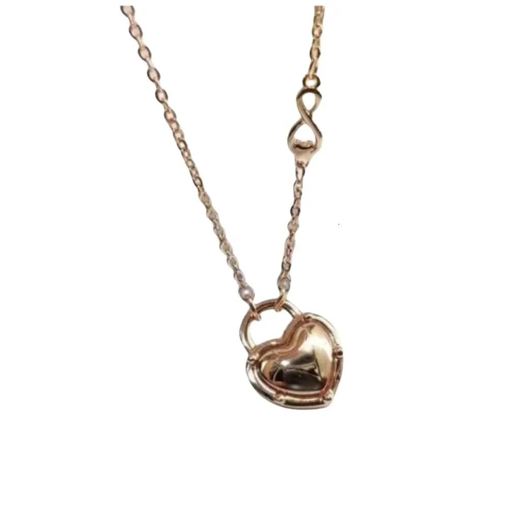 Ожерелье Swarovski, дизайнерское женское ожерелье оригинального качества, роскошное модное женское ожерелье из розового золота 18 карат, женское ожерелье Love