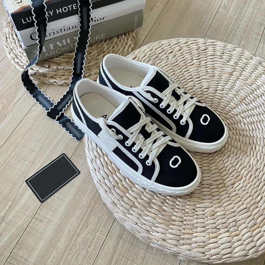 DHgate Vrouw Stof koekje Vrijetijdsschoen Luxe mode lage top Dubbele canvas sneaker Zwart Wit roze Designer schoen buitensport Wandelen Heren trainer Hardloopschoenen