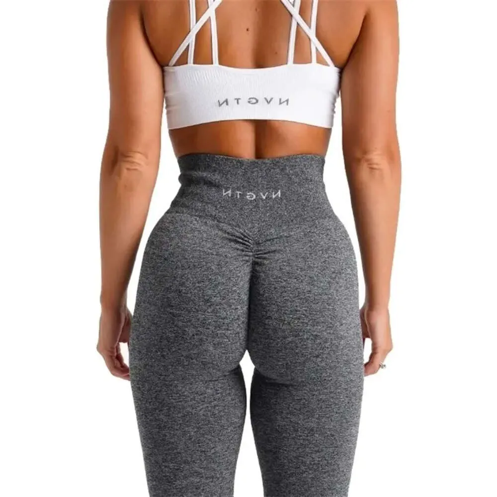 Tenues Yoga NVGTN Moucheté Scrunch Leggings Sans Couture Femmes Collants D'entraînement Doux Pantalons De Fitness Vêtements De Gym 221 91