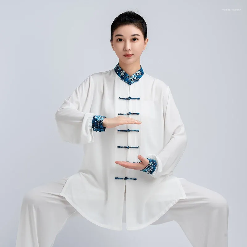 Vêtements ethniques Tai Ji Costume Femme Mode Printemps et Automne Haut de gamme Chi Huit Section Brocart Exercice Qigong Performance Wear