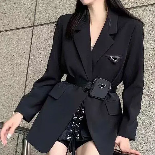 24SS Women Jacket Casual Blazers Style With Belt Corset Lady Slim Fashion Jackets Pocket Outwear Warm Coats S-L