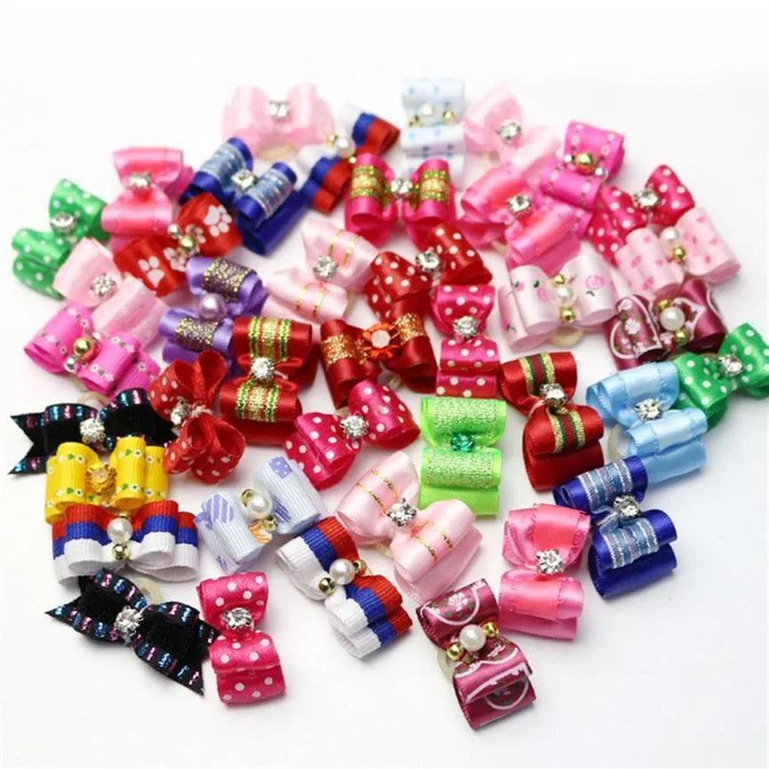 50 PC Lot Handgemaakte Pearl Dog Hair Bows Ribbon verzorgingsbogen Pet Hair Accessories290e