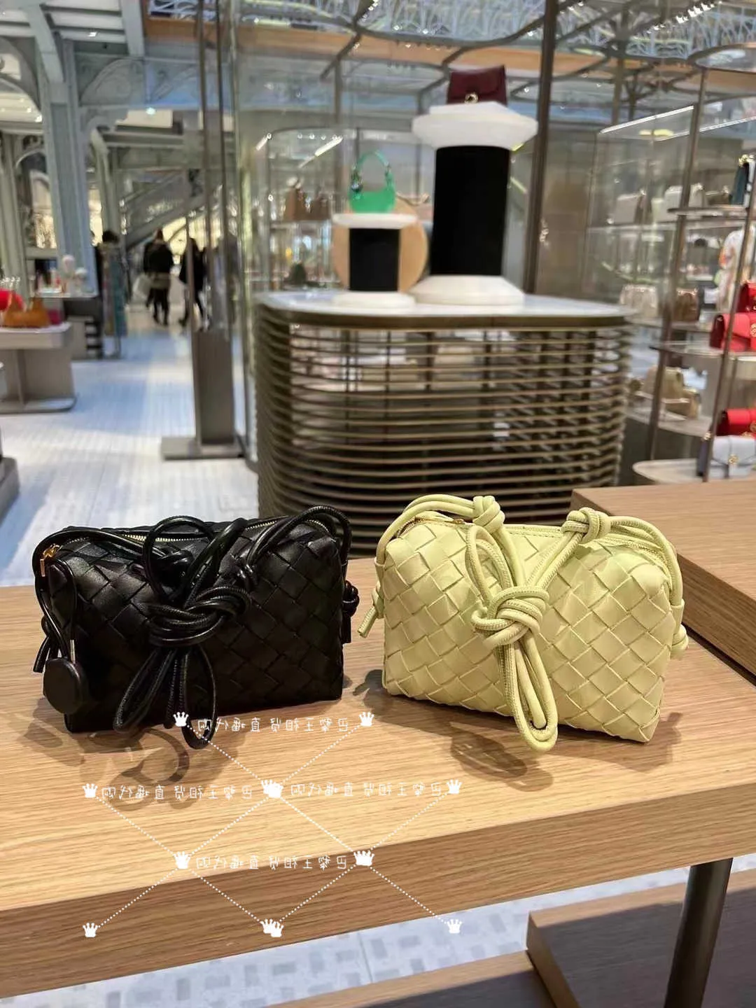 مصمم حقيبة حقيبة Abottegas Bvneta Mini Jodie Candy Women's Loop Loop Bag Bag Mini Box Bag صغير منسوج من المنسوجة