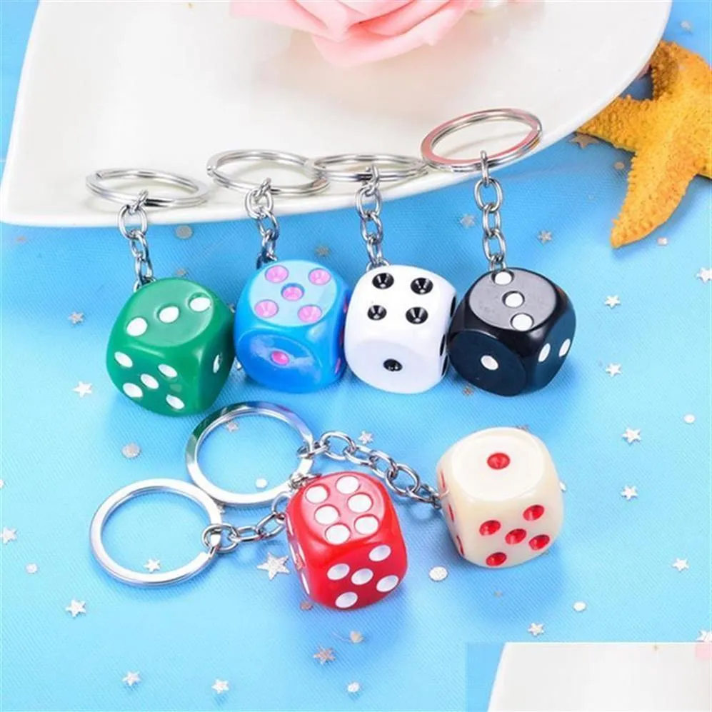 Nyckelringar Söt Colorf Dice Key Kedjor Ringar Harts Keychain KeyFob för män Kvinnliga bilhandväskor Plånbokstillbehör Creative Keychains360y