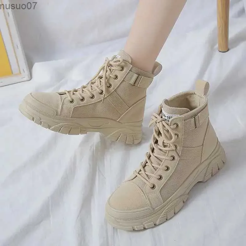 Boots Female Ankle Boots White Combat Booties Platform Footwear Chunky Work Short Shoes for Women Punk Style Autumn with Free Shipping