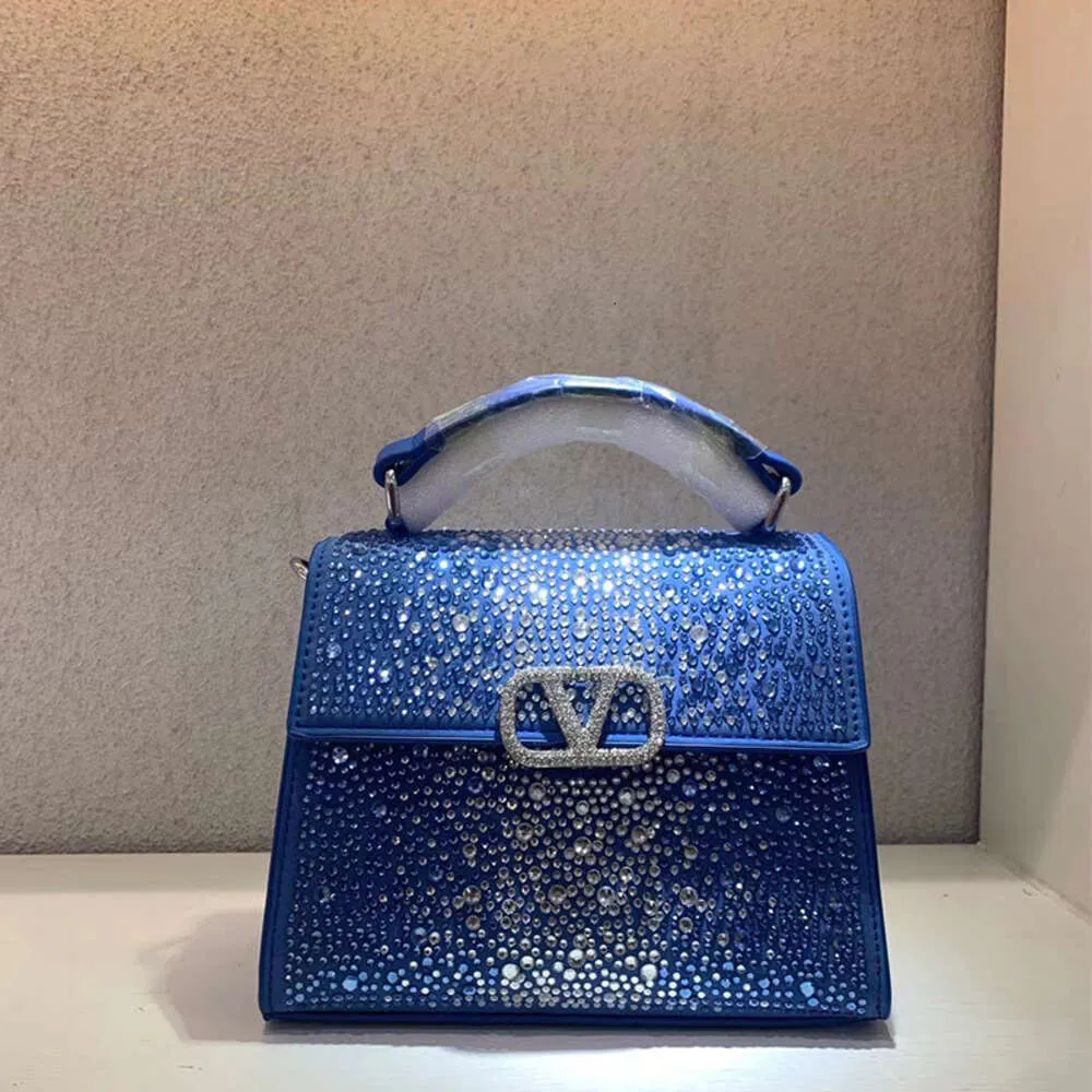 Diamond Inlaid Handbag Autumn/winter New able Appearance Trend High Quality Handheld One Shoulder Crossbody Bag 2024 78% Off Store wholesale