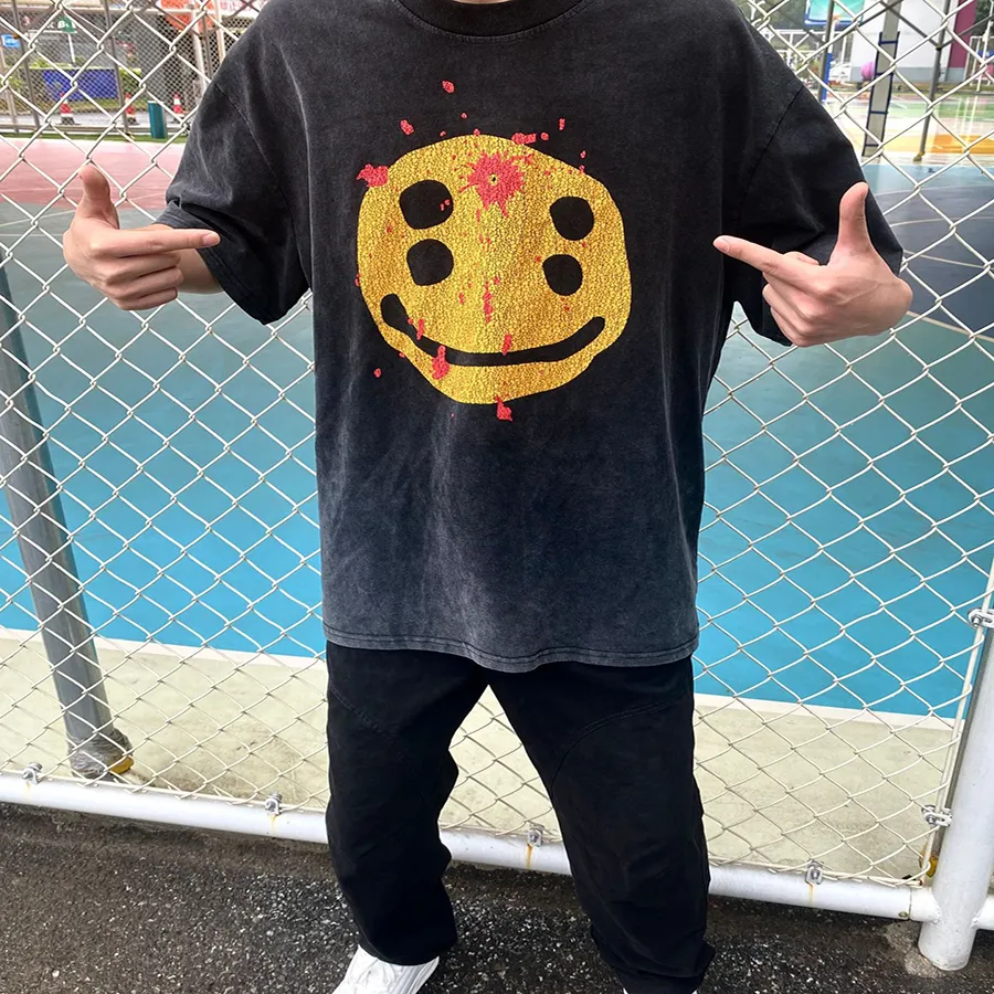 Herr designer t-shirt vår sommar ny casual loose smiley tryck gör gammal tvätt kort ärmstorlek s-xl