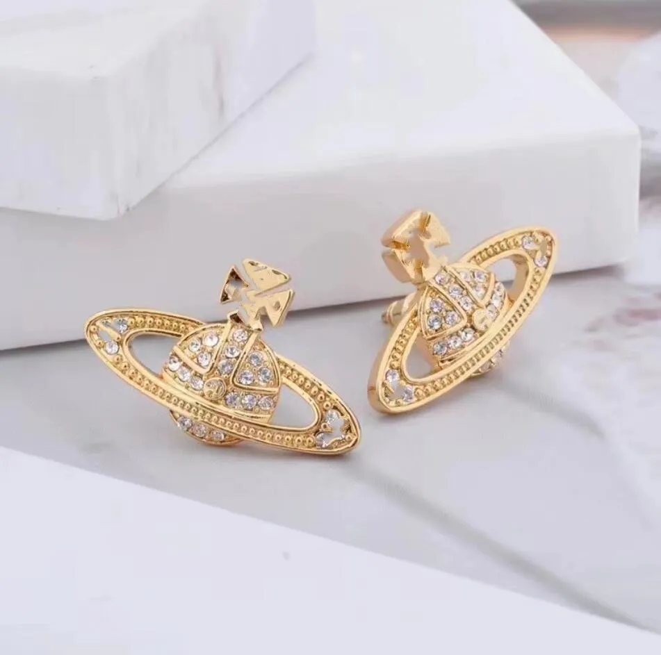 Blandade lyxvarumärkesdesigners Stud Simple 18K Gold Plated 925 Silver Geometric Women Circle Crystal Rhinestone Metal Earring Jewerlry