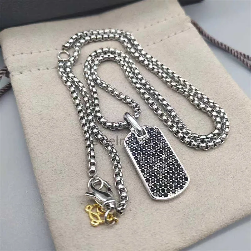 Designer Premium Luxury Dy High Quality Exquisite Fashion Cross Necklace Medal Brand Shape North Star Twisted Square Diamond Lovers Wedding Gift