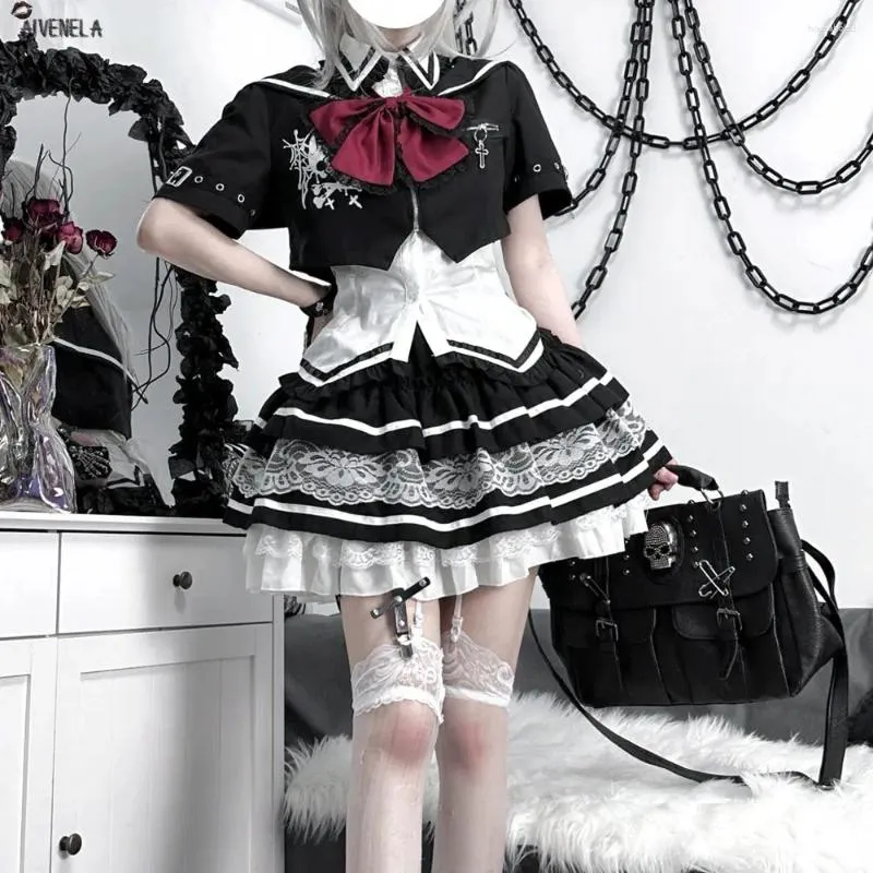 Sukienki robocze HARAJUU GOTHIC Punk Girl Suit koronkowe zmęczone ciasto spódnice krótkie rękawie Bowtie Slim Shirt Tops Blazer Płaszcz Otwórz stroje AFC2079