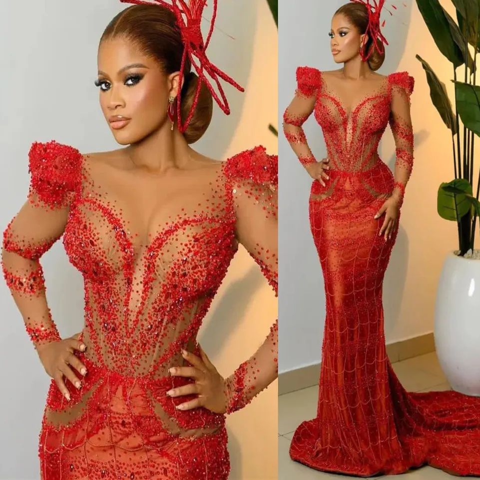 2024 Aso Ebi Sirène rouge Prom Dress Crystals Crystals Sheer Neck Evenant Formal Fête Deuxième réception Robes de fiançailles d'anniversaire Robe de Soiree ZJ84