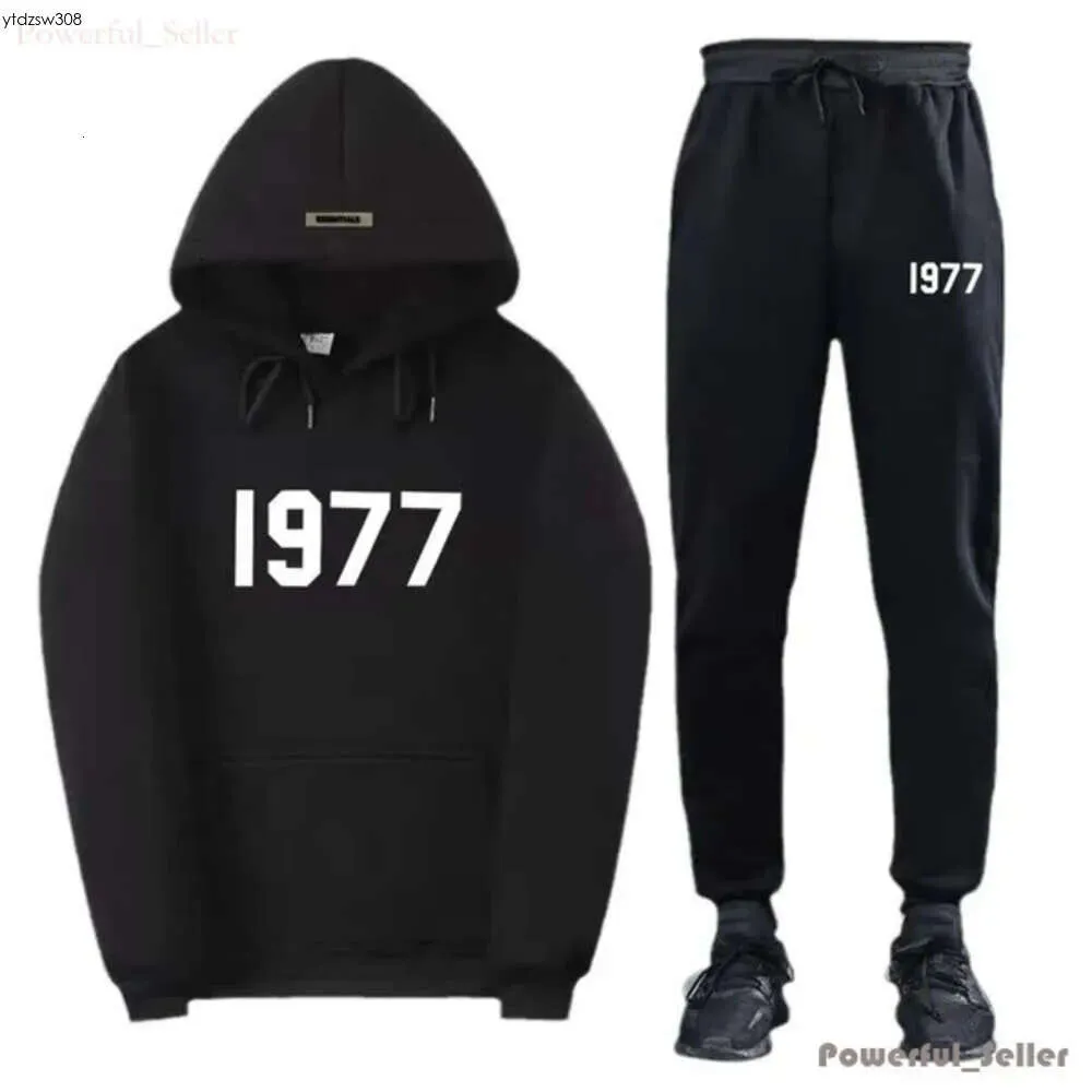 Hooded Tracksuit Set Womens Printed Letter Pullover Designer Fashion 1977SS Casual Pants Hoodie Couples Essehoodies 3718