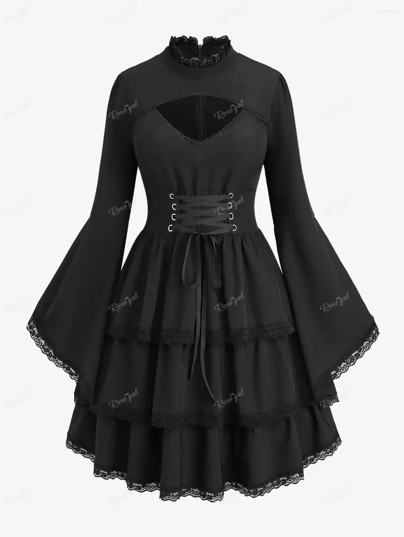 Freizeitkleider ROSEGAL Gothic-Kleid in Übergröße mit Schnürung, mehrlagig, floraler Spitzenbesatz, Ausschnitt, ausgestellte Ärmel, schwarze Rüschen, knielange Robe