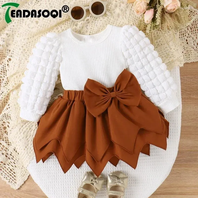 Conjuntos de roupas 3-24m nascido bebê menina roupas xadrez bolha pit manga longa topos bowknot em camadas saia curta 2pcs crianças meninas roupas