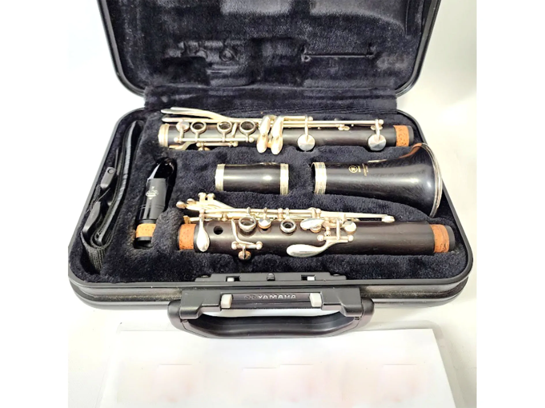 YCL 450 BB -klarinetter med Hard Case Musical Instrument