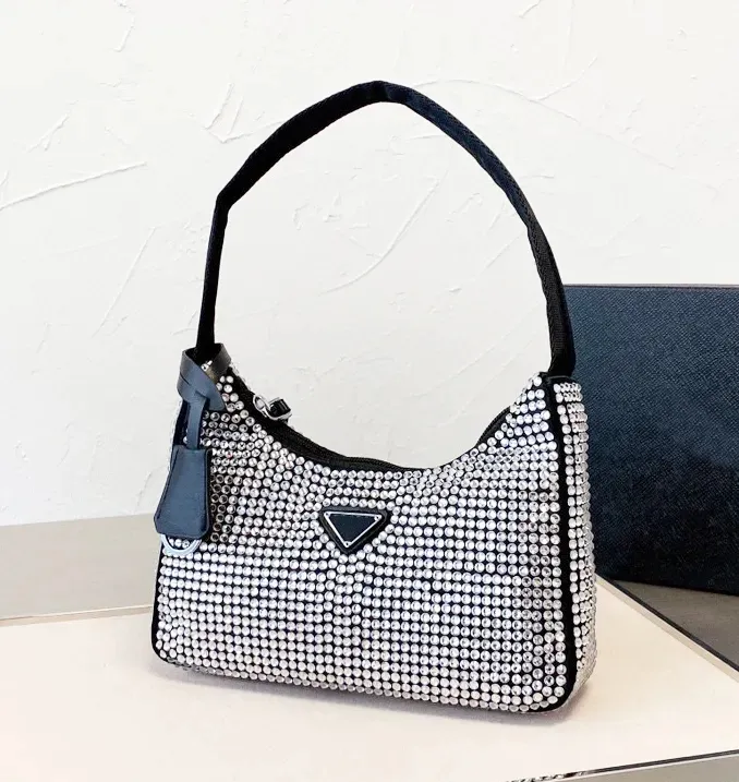 Borse a tracolla di design di lusso Borse da donna in cristallo con diamanti Perline metalliche Diamanti glitter Borsa ascellare da donna Borsa a tracolla di alta qualità Portafogli da donna