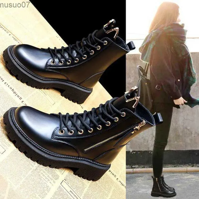 Boots Autumn Winter New Zipper Platform Boots Classic Fashion Short Plush Motorcycle Black Boots Women Vintage Lace Up Botas Shoes