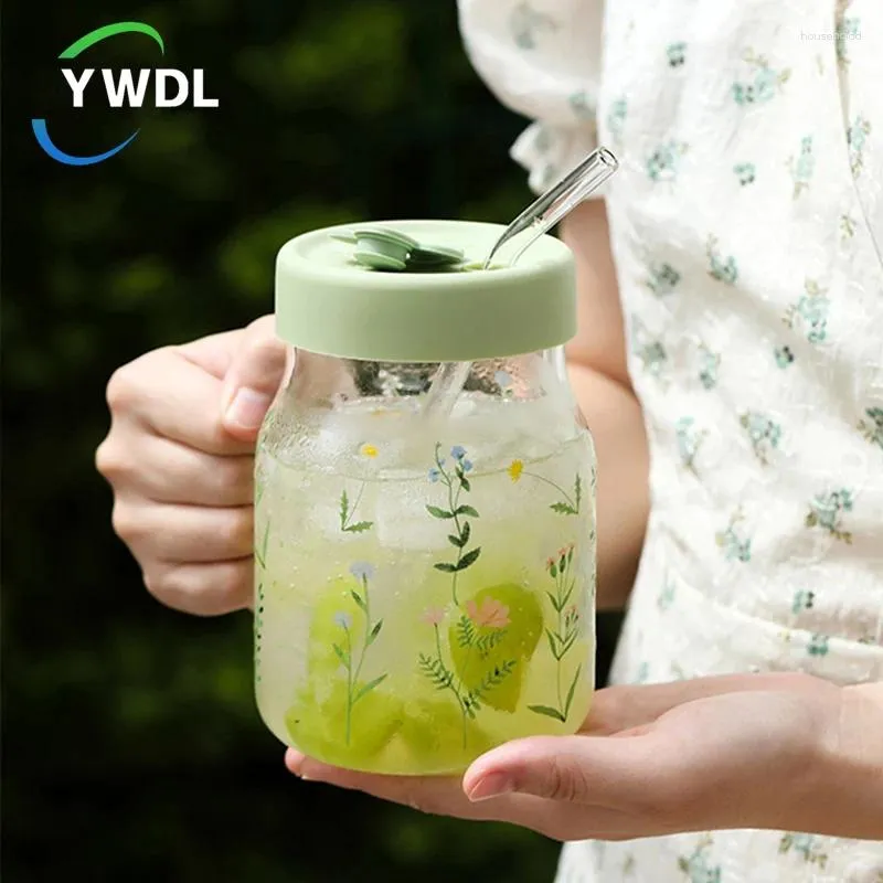 Mugs 630/780ml High Borosilicate Glass Mug With Straw Large Capacity Tea Milk Fruit Juice Grass Pattern Graduated Coffee Cup