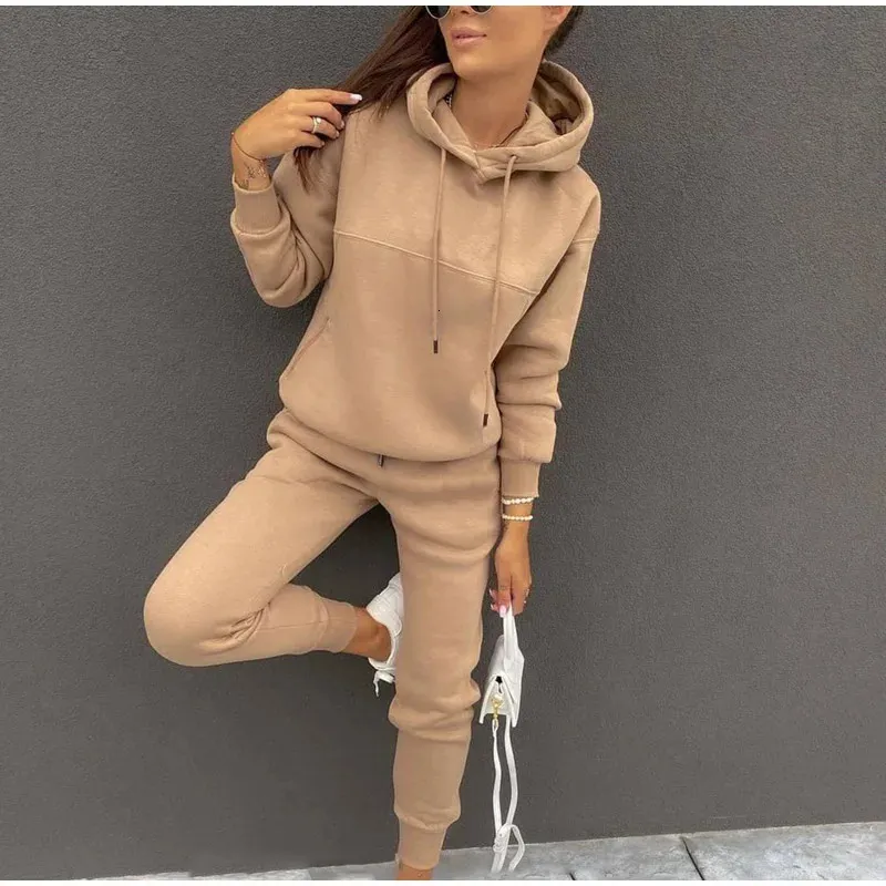 Women Hoodies Two Piece Set Hooded Sweatshirts Pencil Jogger Sweatpants Passar mode Matchande Tracksuit Kvinnkläder 240124