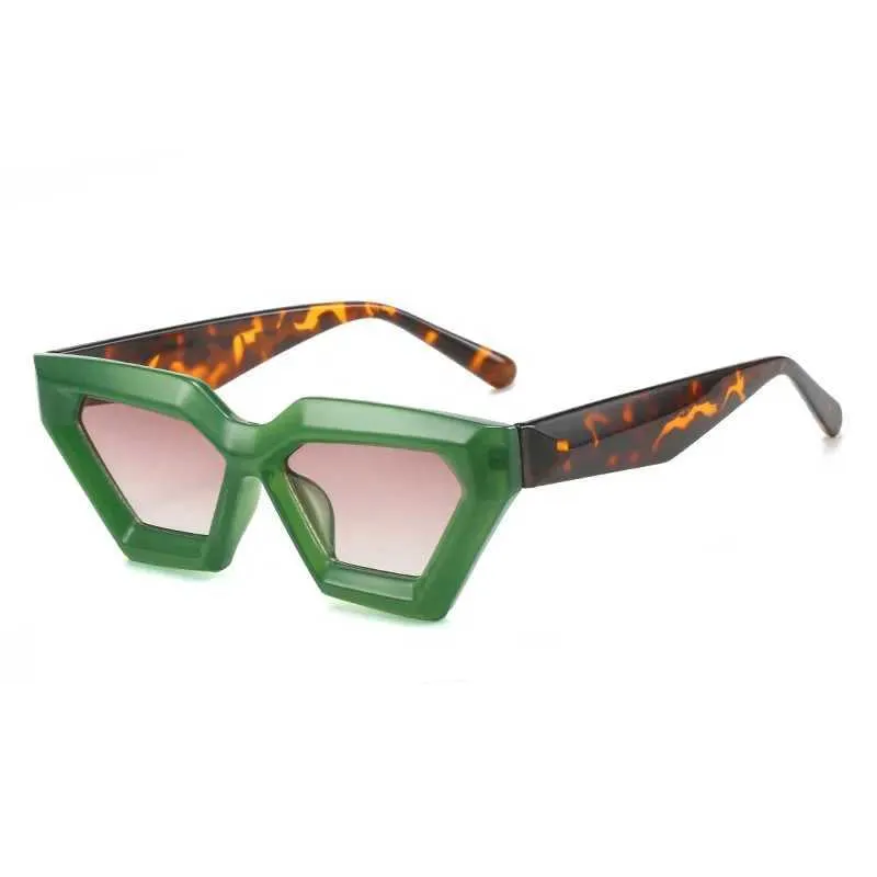 Sunglasses Retro Cat Eye Sunglasses for Women Polygonal Gradient Shadow UV400 Fashion Unique Mens Sunglasses Trend Outdoor Goggles J240202
