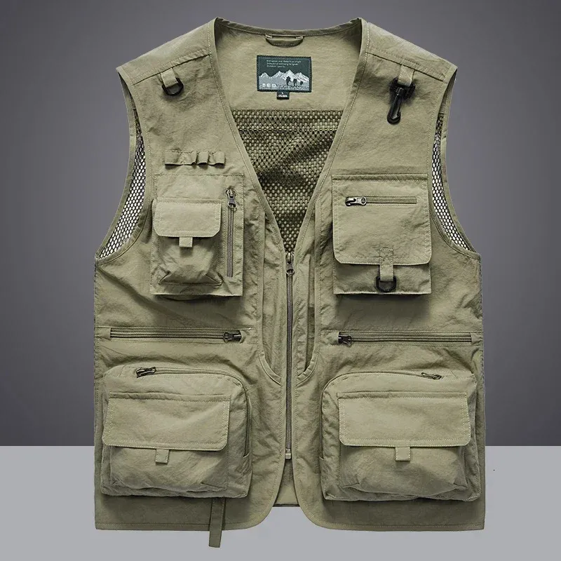 Summer Men Unloading Tactical Vest Coat Casual Mens Pographer Waistcoat Mesh Work Sleeveless Jacket Tools Pocket 5XL 240130