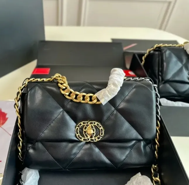 Top Designer Borsa a tracolla con catena Pochette con patta Borse a mano C Portafoglio a quadri Borsa in filo di velluto Doppie lettere Solido Hasp Vita Strisce quadrate Borse da donna di lusso