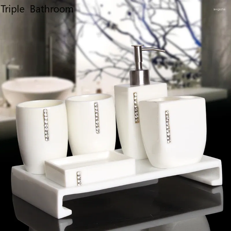Bath Accessory Set Five-piece Modern Resin Bathroom Supplies Wedding Couple Wash Cup Soap Dish Home Accessories Toothbrush Holder