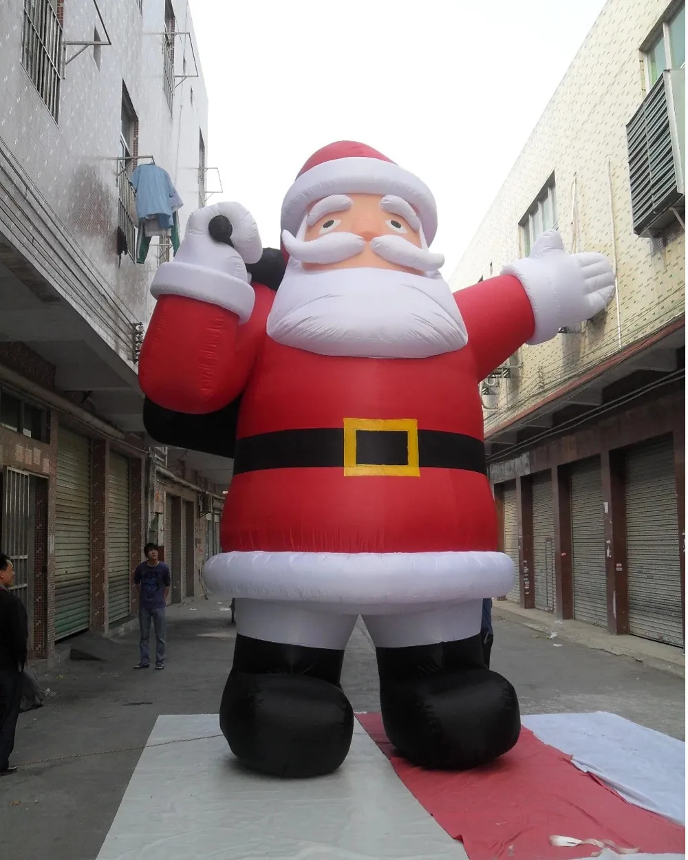 wholesale Usine personnalisée 4/6/8 / 10mH 16,2 / 20 / 30ft Bonne Qualité Gonflable Père Noël père oldman Décoration De Noël Rue, Parc,