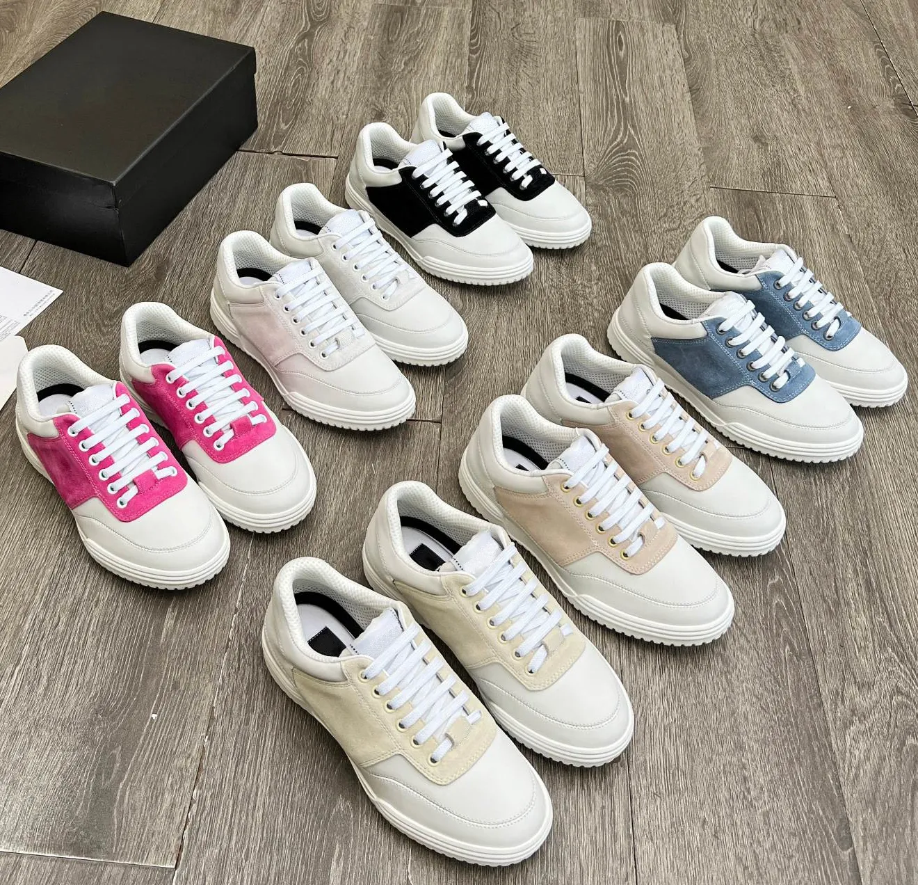 2024 Designer Sneakers Calfskin Casual Shoes Vintage Suede Leather Trainers All-Match Stylist Sneaker Patchwork Lace-Up Print Shoe Storlek 35-40 med låda