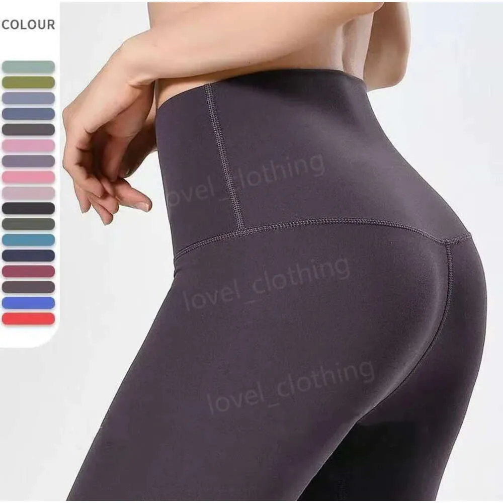 LU Yoga Legging Sexy para mujer Cintura alta 17 Movimiento de color Fiess Ejercicio elástico Diseñador Leggings Pantalones puros