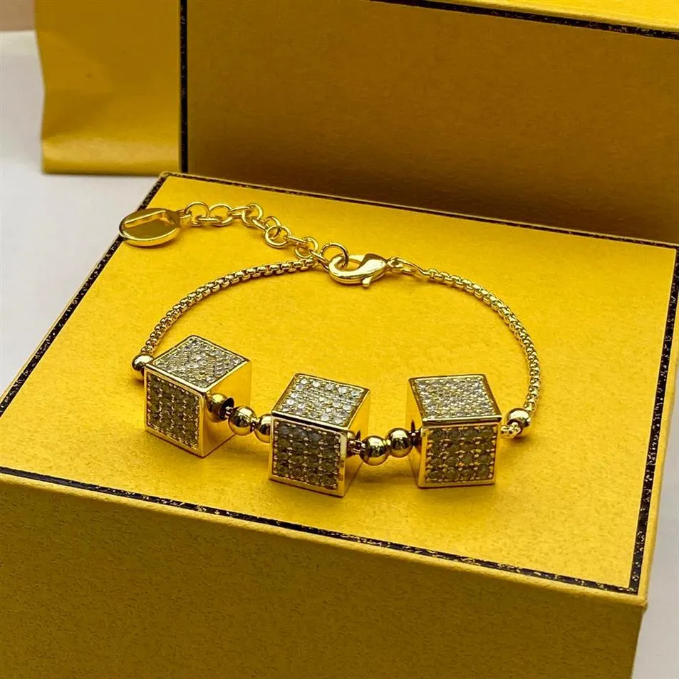 2023 디자이너 팔찌 F 작은 남자 다이아몬드 독특한 디자인 팔찌 파티 선물 선물 웨딩 웨딩 쥬얼리와 box298L