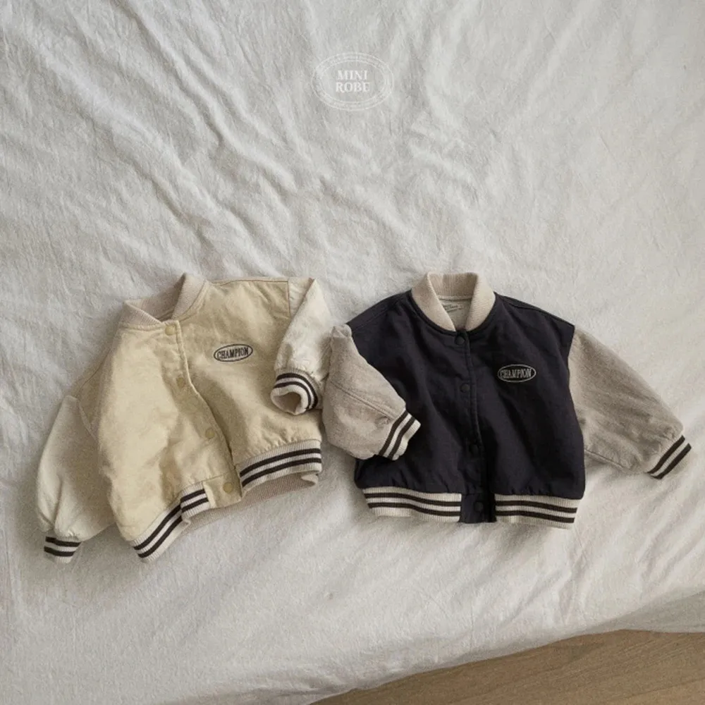 Barnkläder Spring Autumn Kids Baseball Uniform Soft Coat för Born Baby Cool Jackets Outwear For Toddler Girls Boys 240127