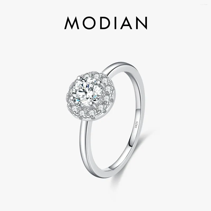 Cluster-Ringe Modian 0,5 CT D Farbe VVS1 Runder Moissanit Ring 925 Sterling Silber Exquisiter Hochzeitsschmuck für Frauen Jubiläumsgeschenk