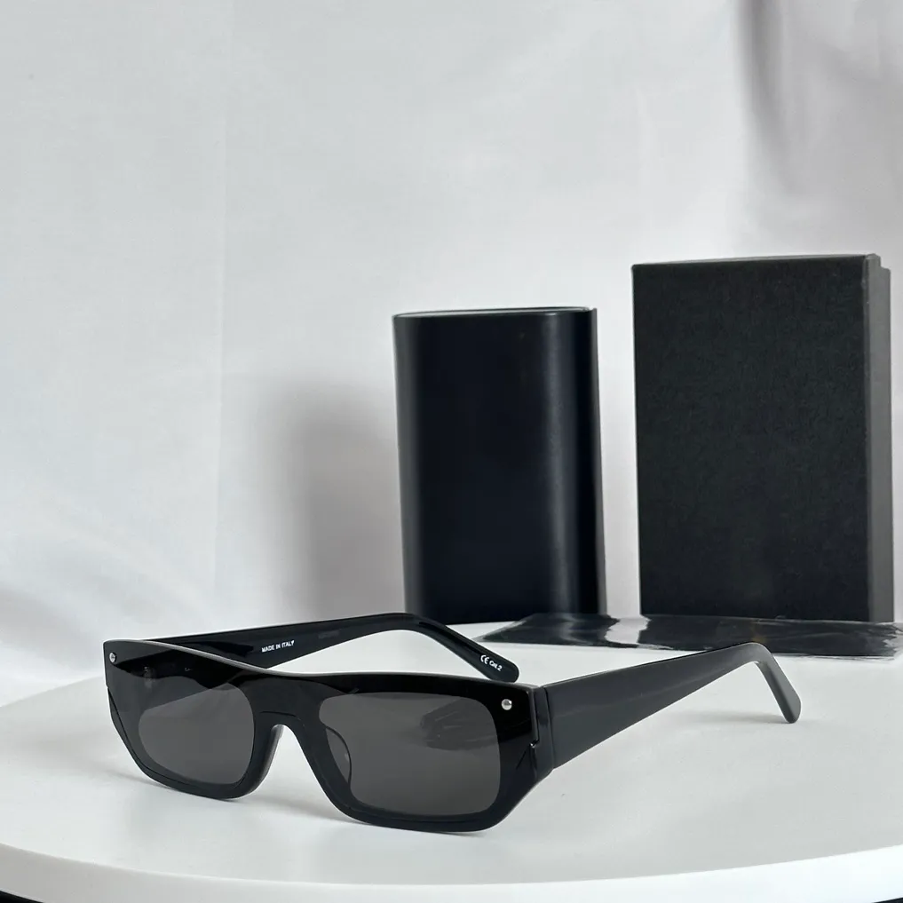 Occhiali da sole rettangolari Full Black 0081 Uomo Donna Shades Sonnenbrille Shades Sunnies Gafas de sol UV400 Eyewear con scatola