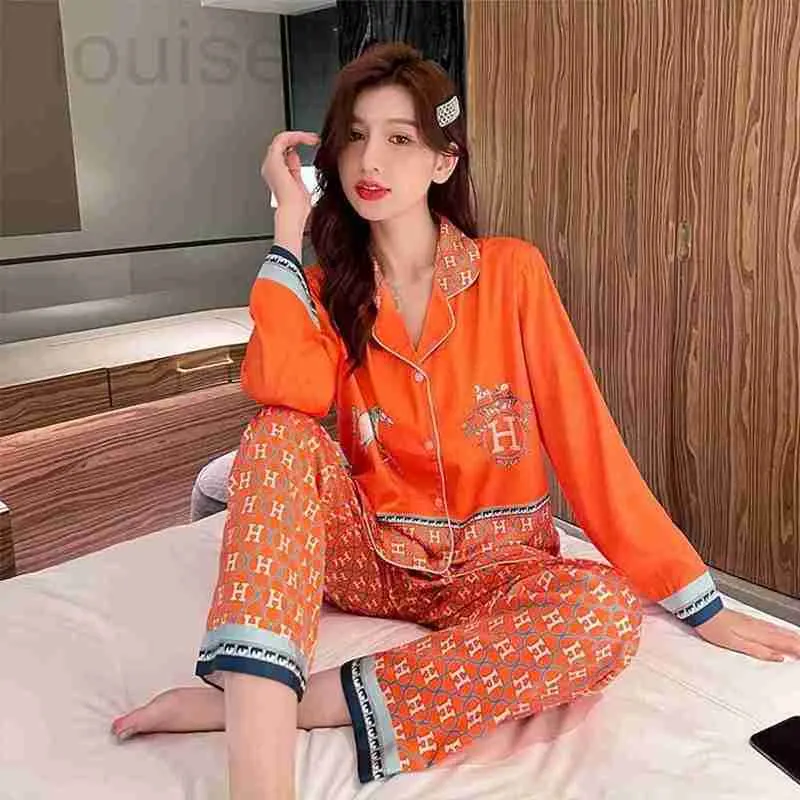 Women's Sleepwear Designer Brand 2023 Classic Fashion Network Red Orange Pyjamas Långärmad uppsättning heminredning 0FH7