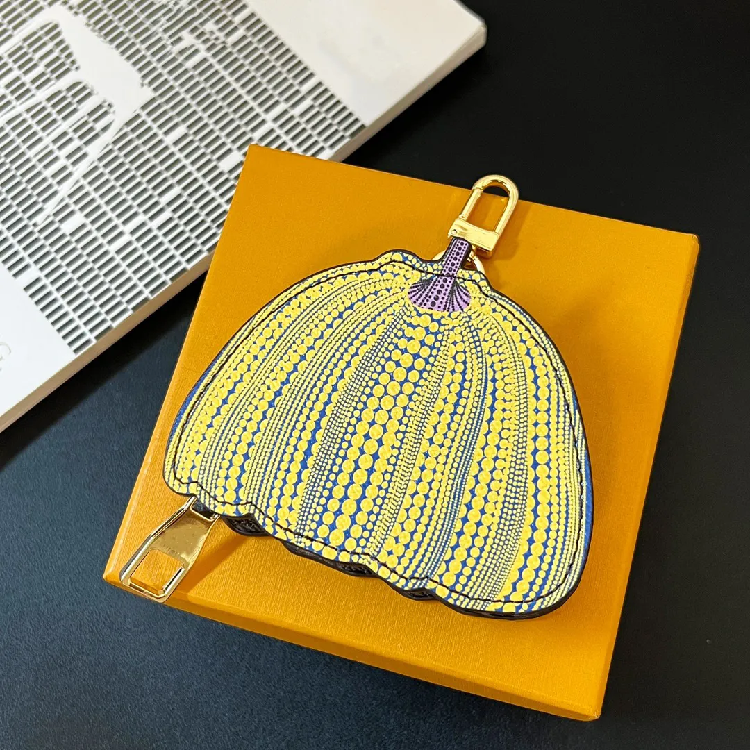 Top Luxury Designer Pumpkin Coin Purse Keychain Pingente 11cm